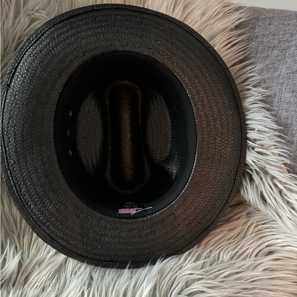 Broad Rim Wicker Hat with Red Trim One Size - Picture 4 of 4